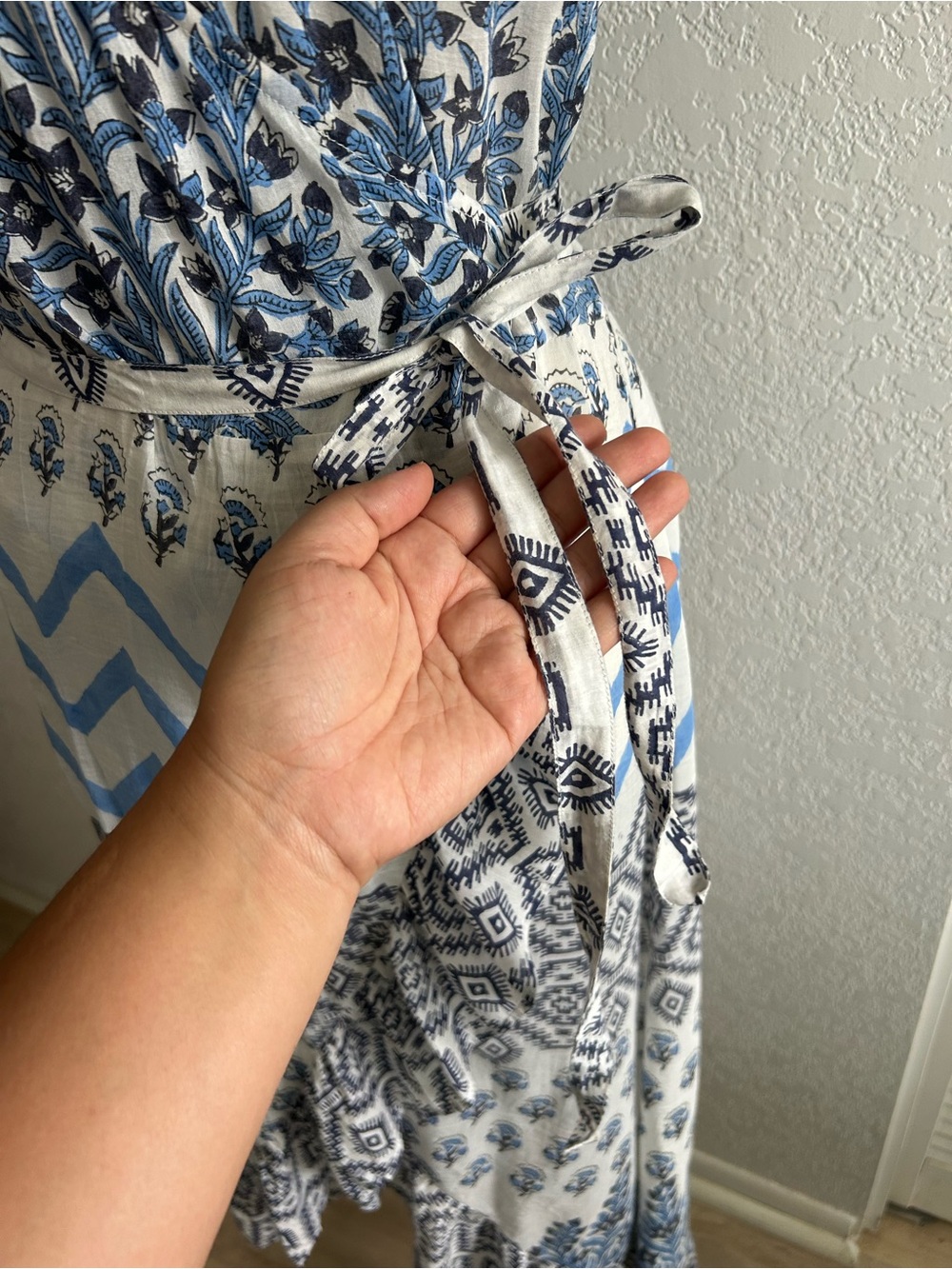 Bell by Alicia Bell Blue White Cotton Silk Boho Floral Print Front Wrap Dress - Picture 4 of 8